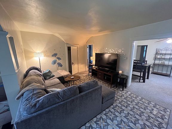2nd image of 1547 McFarland Rd #1
