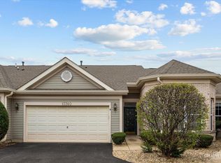 13360 S Bayberry Ln, Plainfield, IL 60544