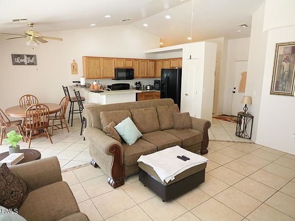 5th image of 9812 W Lapaz Ln