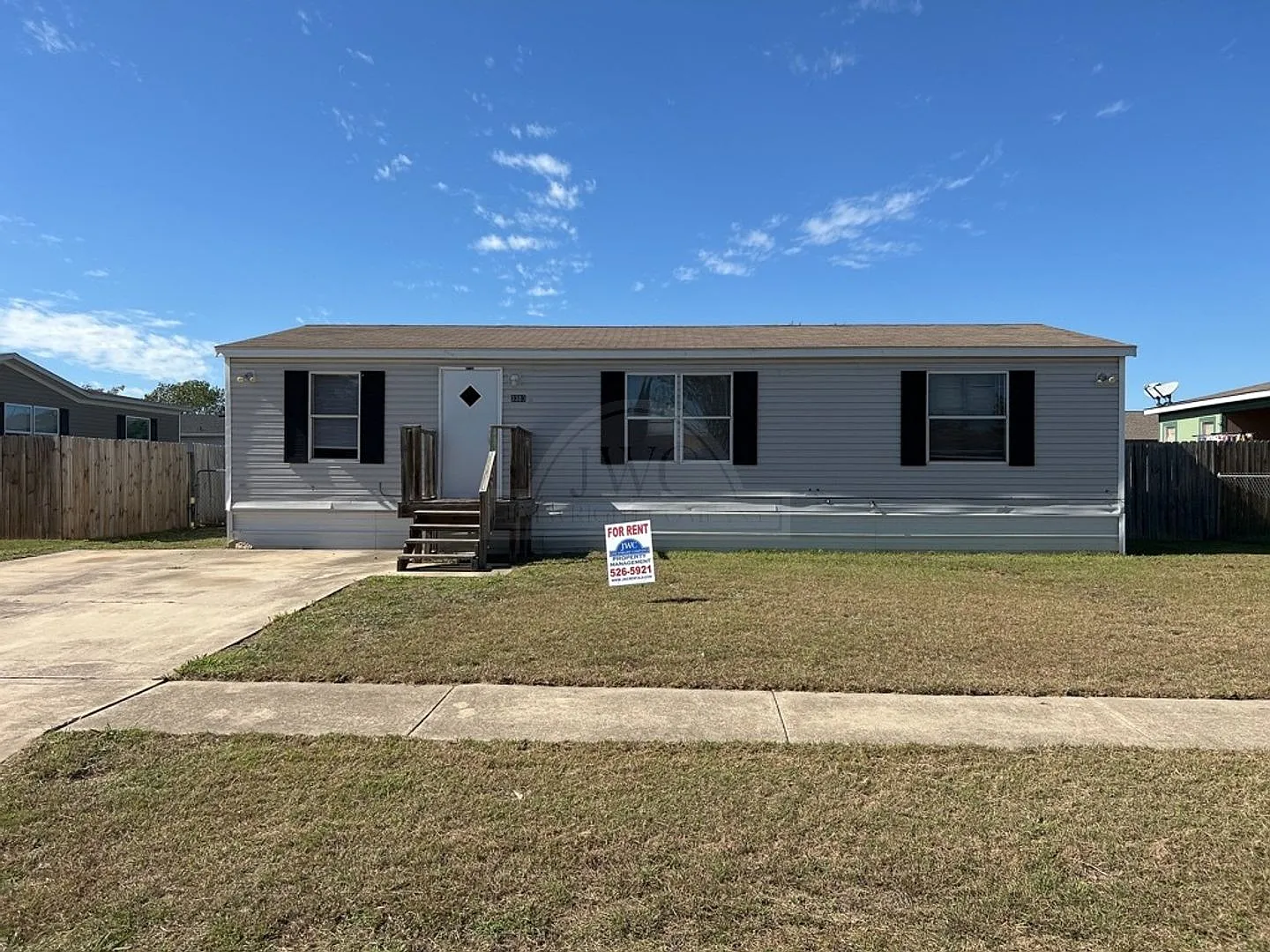 3303 Sevilla, Killeen — Photo 1