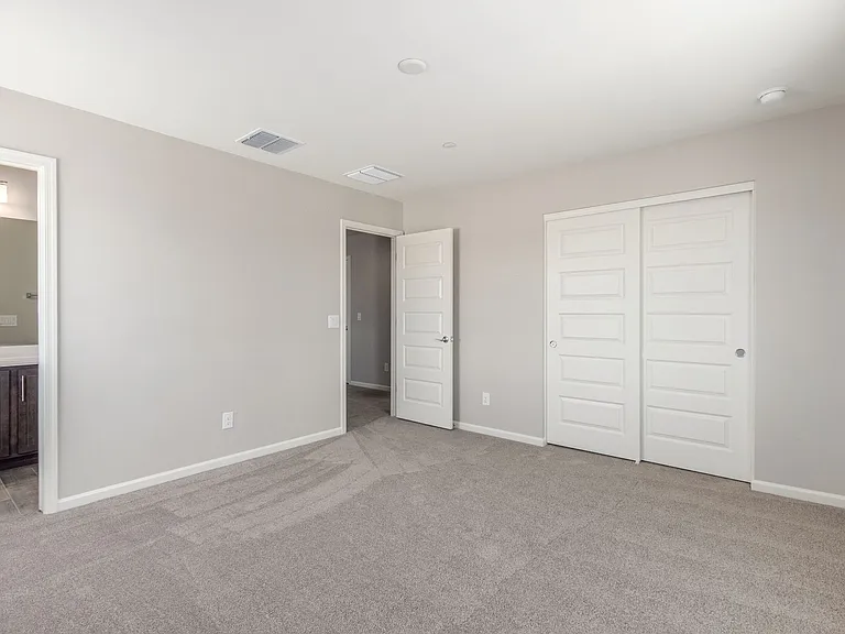 733 E Commonwealth Ave #39 — Photo 25