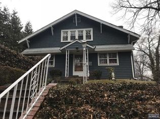 120 Midland Ave, River Edge, NJ 07661