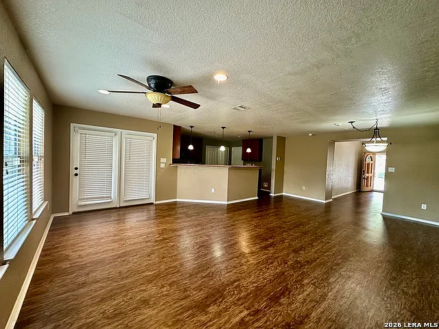13710 York Woods — Photo 4