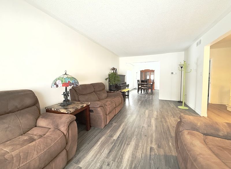 London House for rent - 4 Bedrooms — photo 4