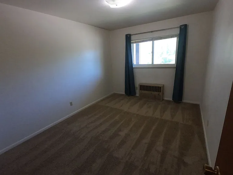 2845 Broadway Street — Photo 57