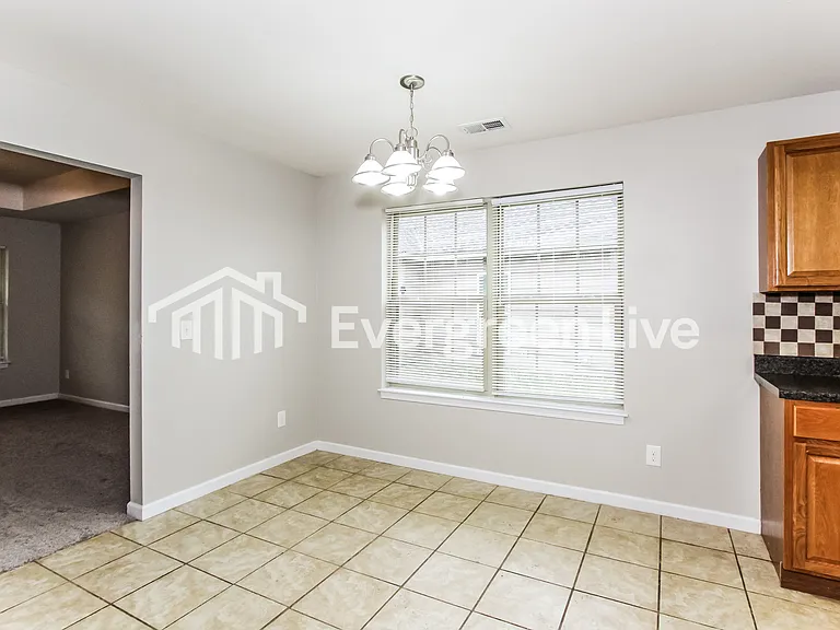 120 Creek Run Way — Photo 4