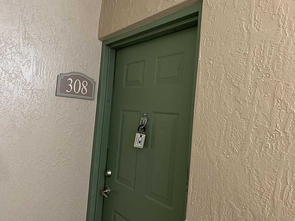 3rd image of 7824 Sonoma Springs Cir APT 308