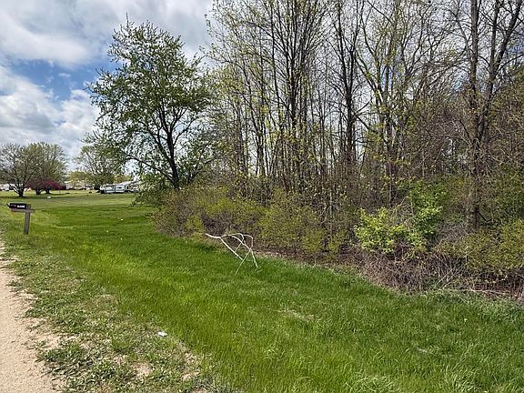 4th image of 8235 E Sidney Rd