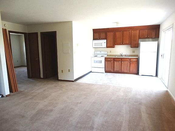 Living Area & Kitchen