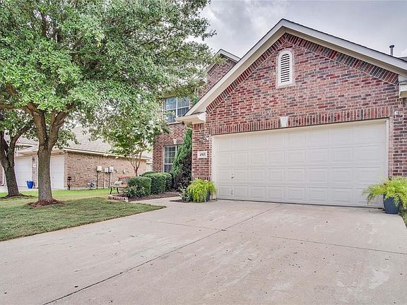 2nd image of 4905 Carrotwood Dr