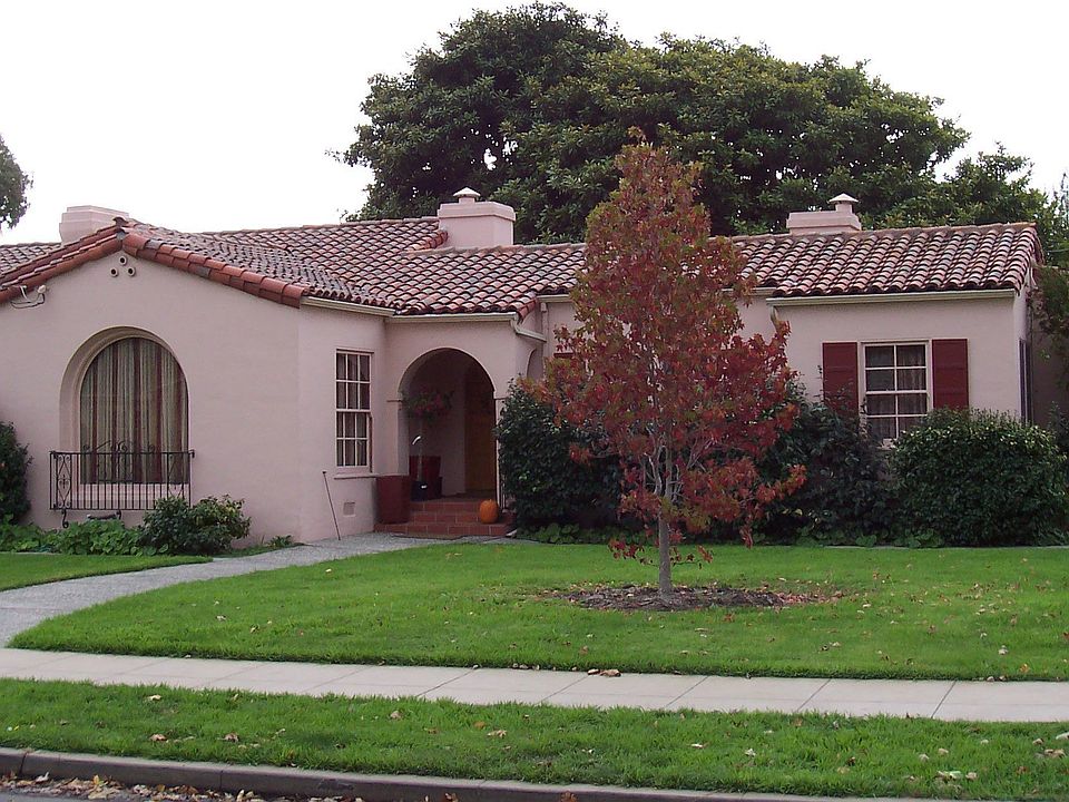 Spanish Style Classic on a double lot