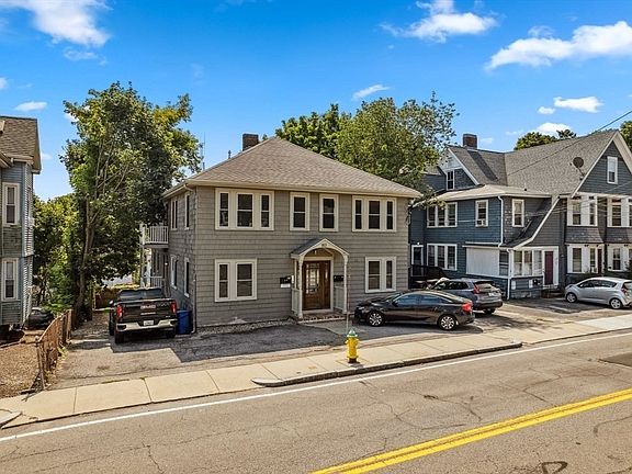 2nd image of 183 Whitwell St