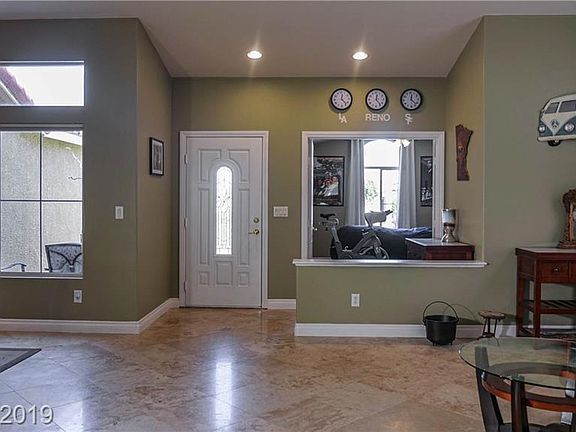 3rd image of 295 Barletta Ave