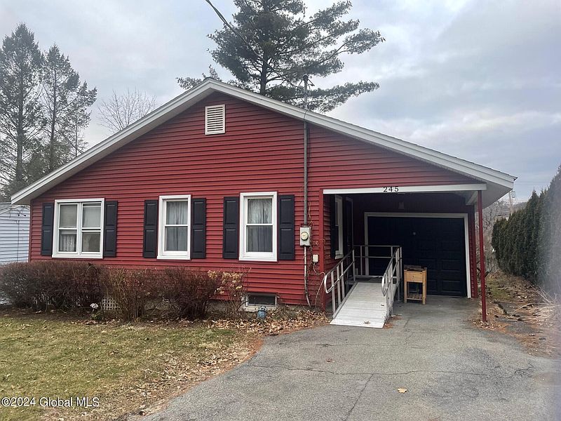 2nd image of 245 Maryland Avenue