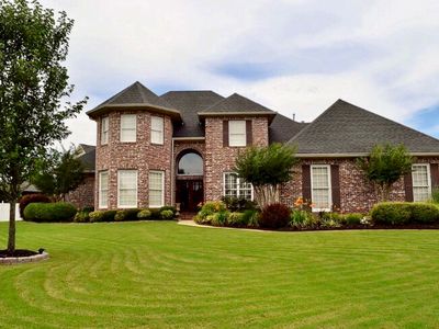 2624 Honeysuckle Ln, Tupelo, MS, 38801