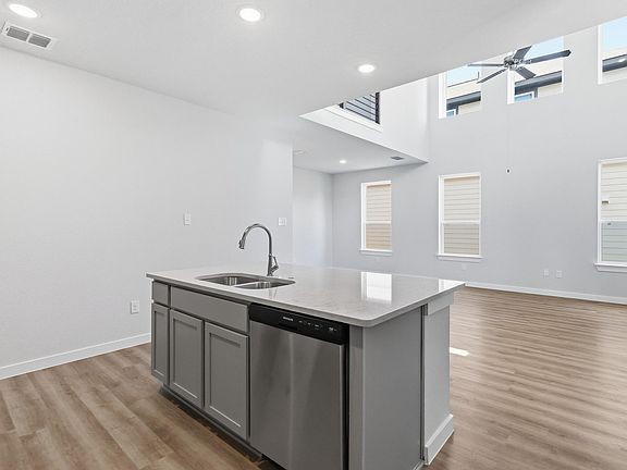 198 Ashley Loop - Matagorda C - Kitchen