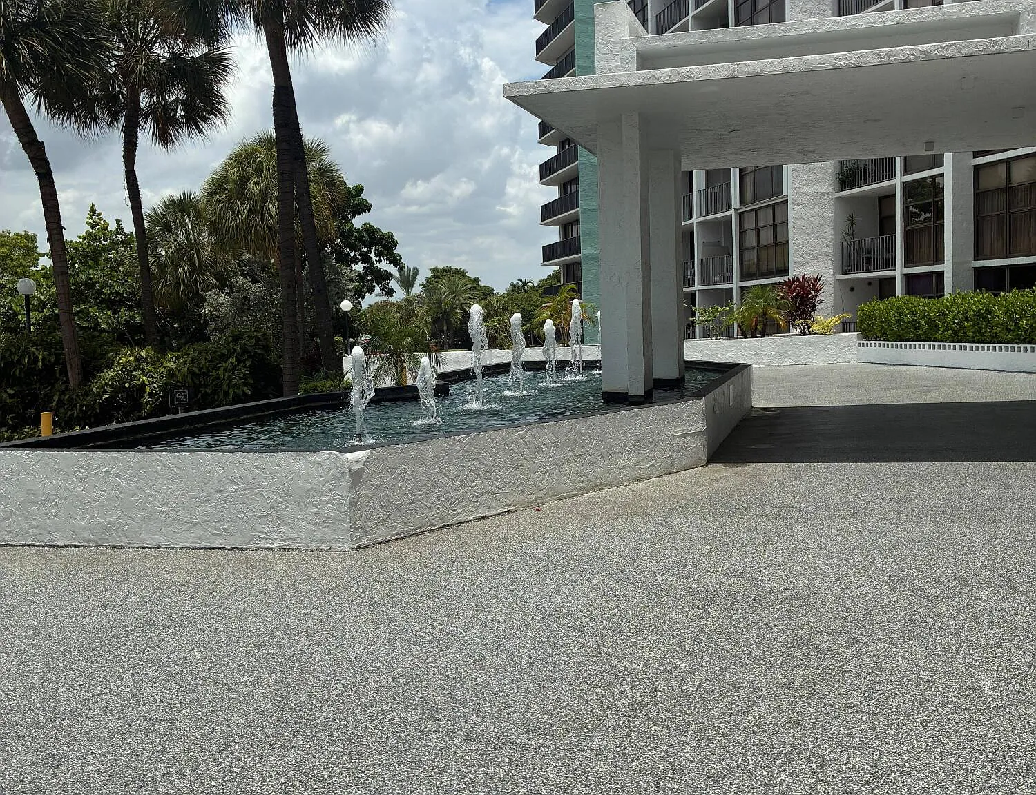2 bed, 2.0 bath, 1075 sqft, $2,200 — Photo 4