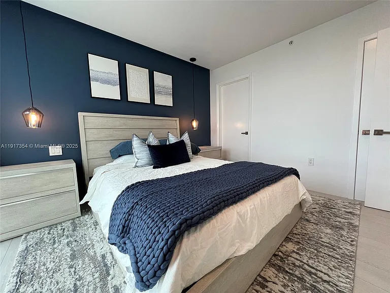 6620 Indian Creek Dr #617 — Photo 19