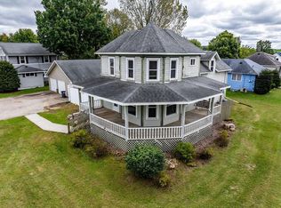 417 W 2nd St, Blair, WI 54616