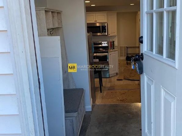 (undisclosed Address)