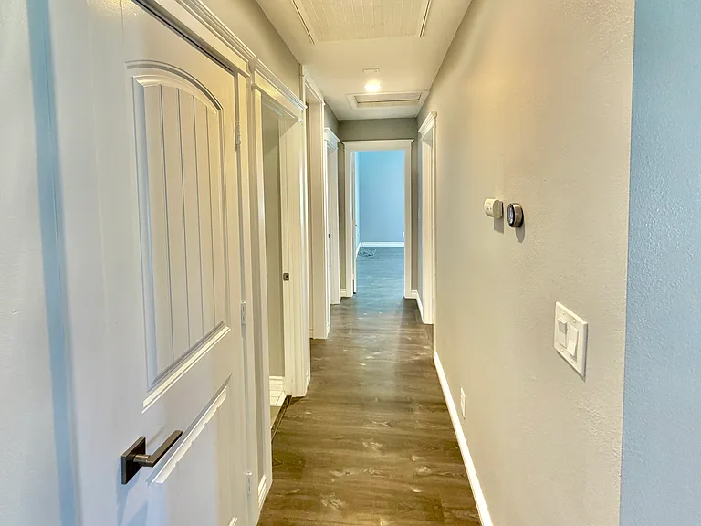 1017 W Casmalia St — Photo 14