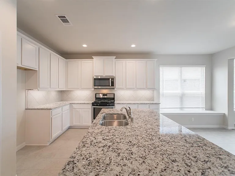 30014 Twisting Springs Dr — Photo 10
