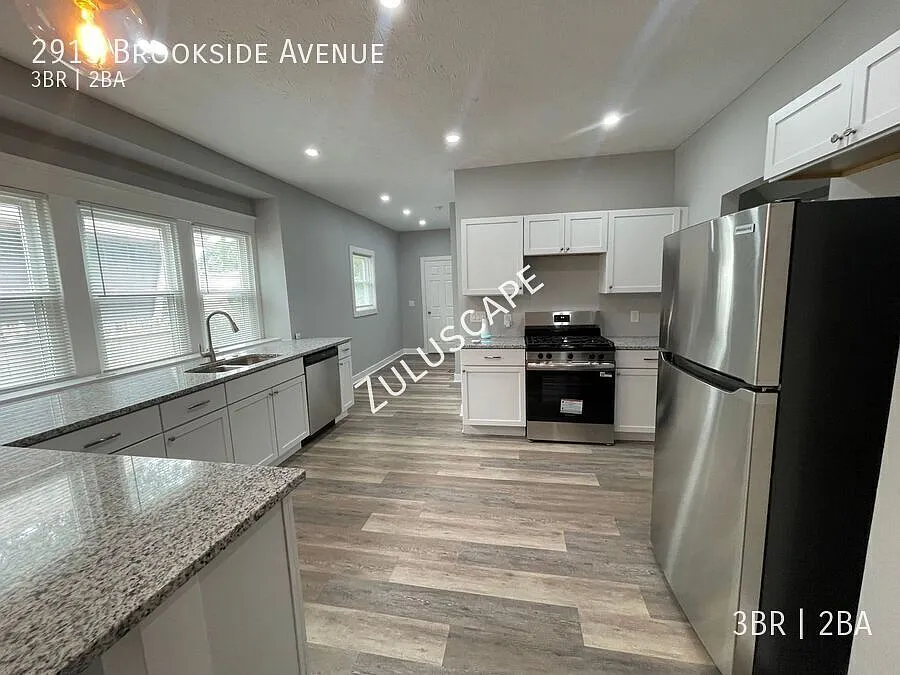 1/2 Off First Month Rent..2915 Brookside Ave. / 3 Bed 2 Bath In Historic Brookside Neighborhood — Photo 4