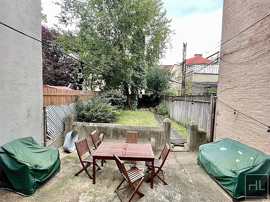 Rented by Highline Residential | media 21