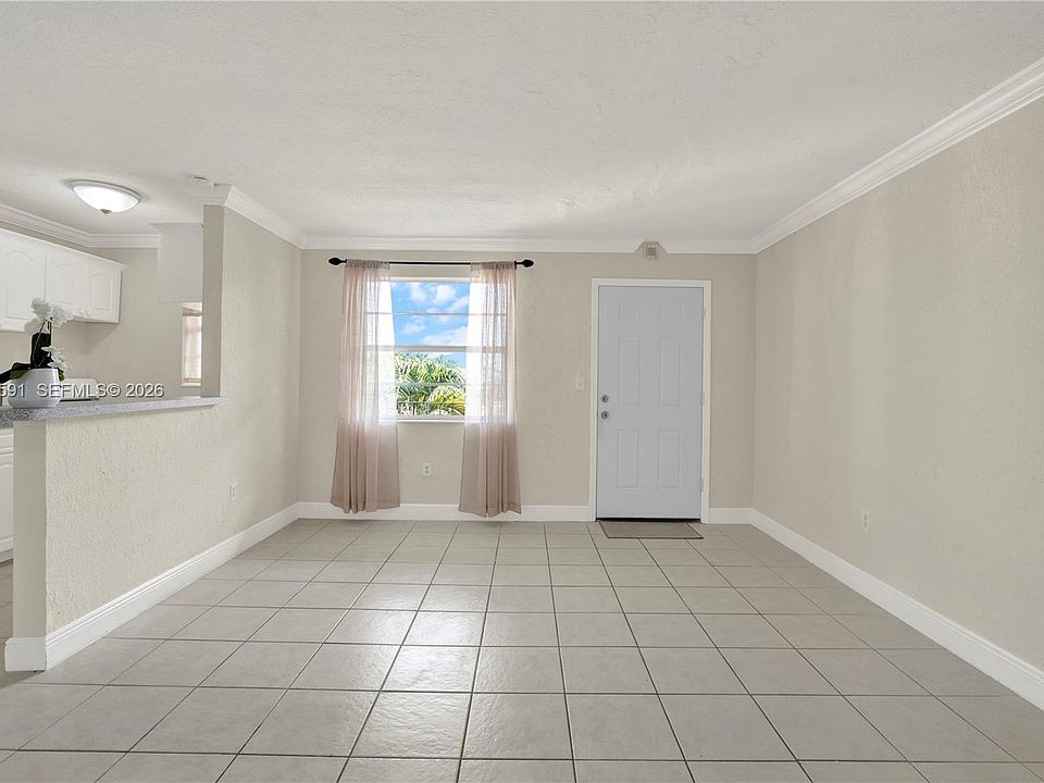 1st image of 3855 SW 79th Ave APT 45