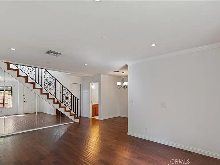 1001 N Monterey St #C — Photo 5