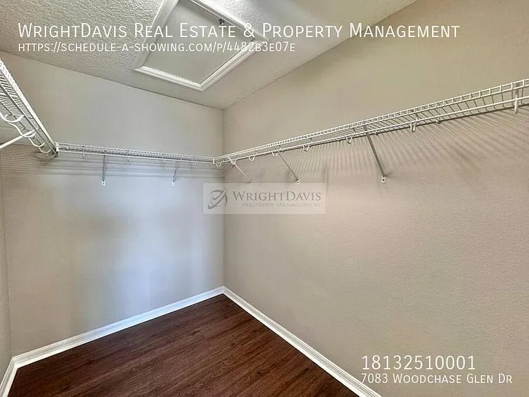 7083 Woodchase Glen Dr — Photo 18