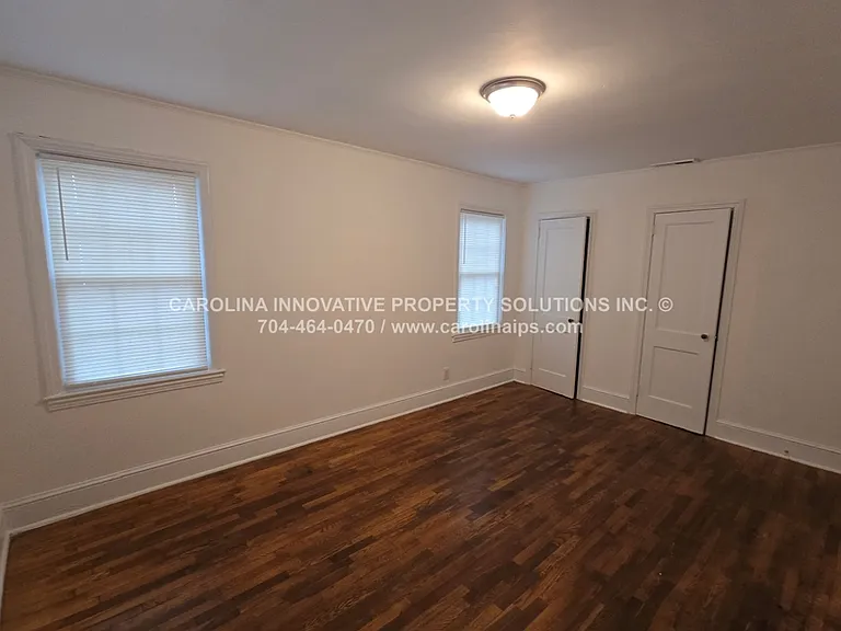 2711 Beech Nut Rd — Photo 13