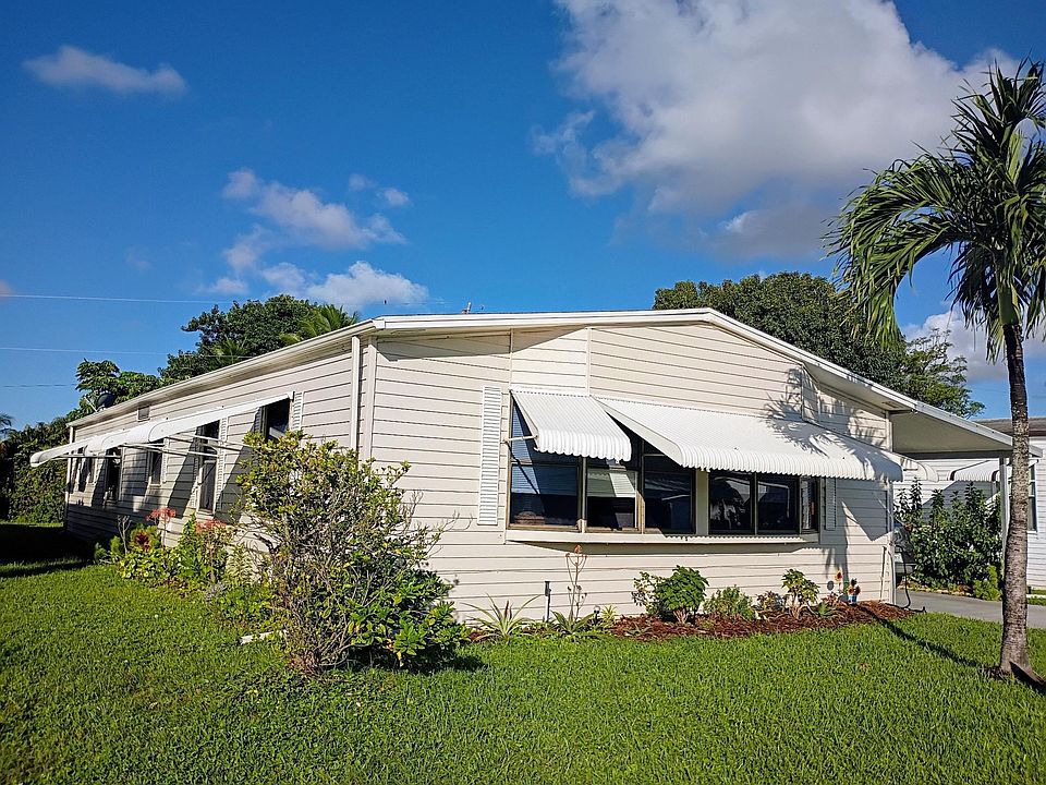 1st image of 3353 Lake Overlook Place