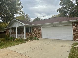 1514 Clay St, Mountain Home, AR 72653