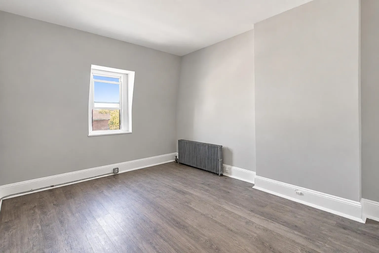 1 bed, 1.0 bath, 600 sqft, $1,950 — Photo 4