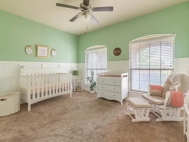 5513 Tama Dr — Photo 6