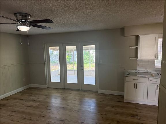 3rd image of 4518 Gasparilla Ave
