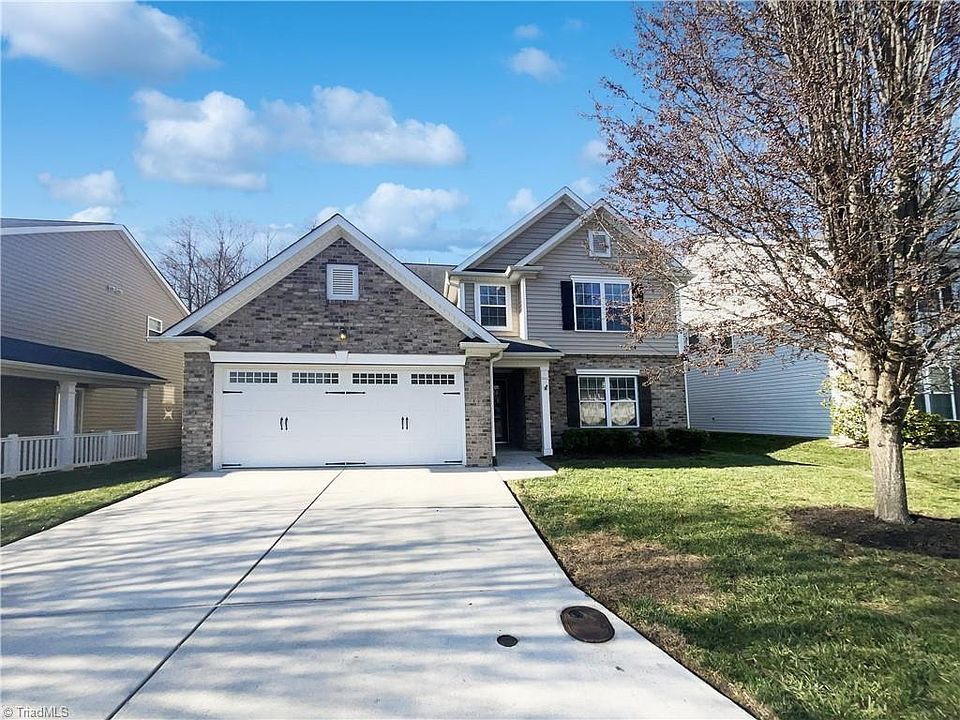 1st image of 2102 Longburn Dr