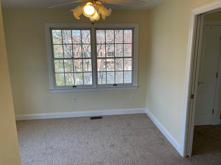 8118 Madrillon Ct — Photo 21