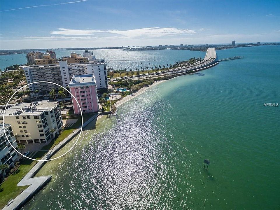 1st image of 97 Sunset Dr #Penthouse 2