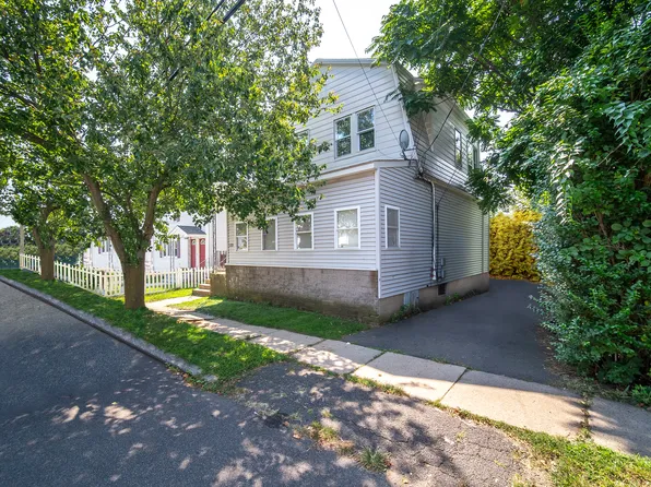 133 Hollister Street, Stratford, CT 06615