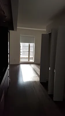 Rented by Metro Loft Management | media 13