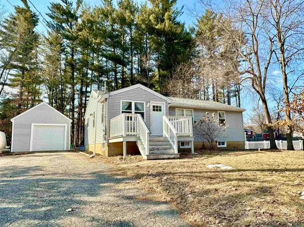 24 Walton Road, Plaistow, NH 03865