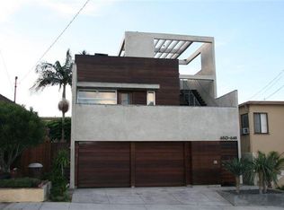 650 8th St, Hermosa Beach, CA 90254