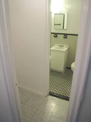 Rented by City Connections Realty | media 4