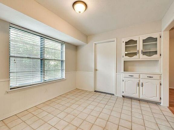 5th image of 1108 Gracelane Dr