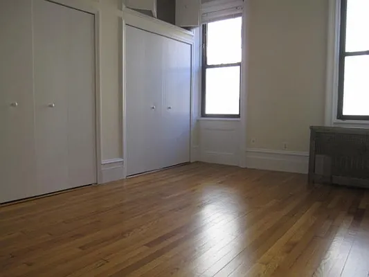 Rented by Citi Habitats | media 17