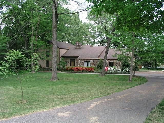 1st image of 3020 Ashmont Dr