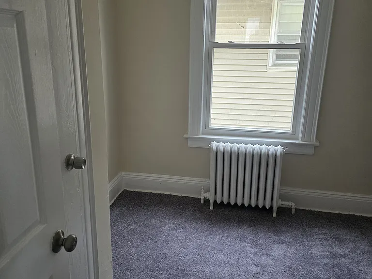 168 Beechwood Ave #2 — Photo 5