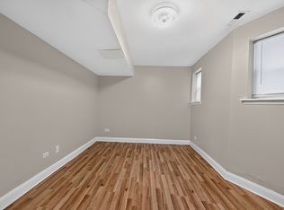 1516 W Farwell Ave #G, Chicago, IL 60626